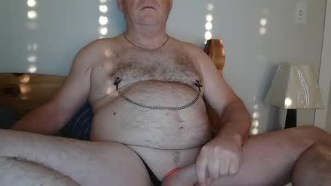 Snapshot of crowbarbi chatting on 10, 10, 2025 Crowbarbi online show from 10, 10, 2025