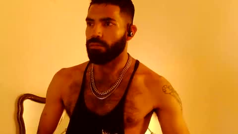 Snapshot of crsd8619 chatting on 10, 11, 2025 Alex Towers 3o5 online show from 10, 11, 2025