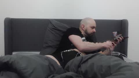 crucifyme2 online show from 26, 1, 2025