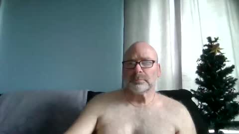 Snapshot of cruising_guy chatting on 22, 4, 2026 fun guy online show from 22, 4, 2026