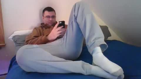 Snapshot of crush380 chatting on 5, 3, 2026 Crush380 online show from 5, 3, 2026