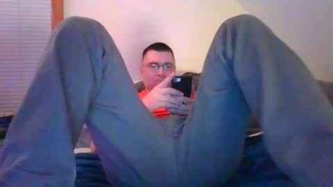 Snapshot of crush380 chatting on 14, 4, 2026 Crush380 online show from 14, 4, 2026