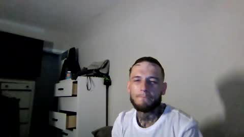 Snapshot of cruz815 chatting on 19, 4, 2026 cruz815 online show from 19, 4, 2026