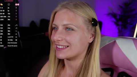 Crystal online show from 10, 4, 2026