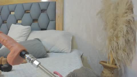 crystal_sm online show from 14, 1, 2026