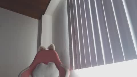 Crystal Blaze online show from 24, 10, 2025