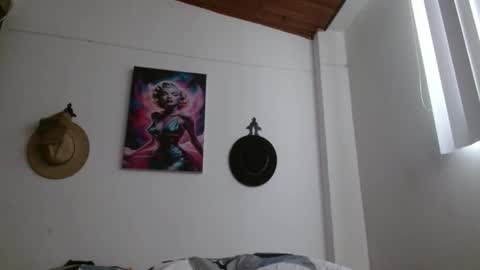 Crystal Blaze online show from 13, 3, 2026