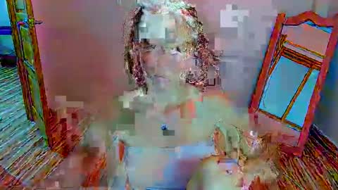 Snapshot of crystal_weber04 chatting on 21, 12, 2025 crystal_weber04 online show from 21, 12, 2025