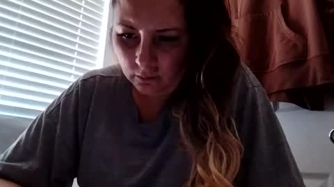 crystalbarbie214 online show from 14, 1, 2026