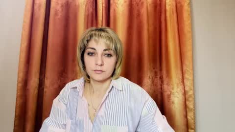 Snapshot of crystalfever_ chatting on 13, 5, 2026 Mary online show from 13, 5, 2026