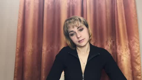 Snapshot of crystalfever_ chatting on 14, 5, 2026 Mary online show from 14, 5, 2026