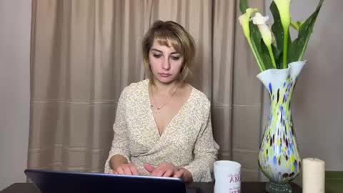 Snapshot of crystalfever_ chatting on 21, 7, 2026 Mary online show from 21, 7, 2026
