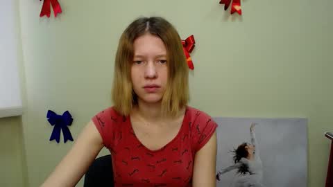 Stella online show from 6, 3, 2025