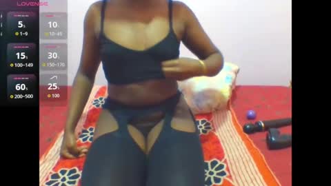 Snapshot of crystallgem chatting on 16, 7, 2026 crystallgem online show from 16, 7, 2026