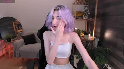 Snapshot of crystalluna__ chatting on 2, 10, 2025 Mia online show from 2, 10, 2025