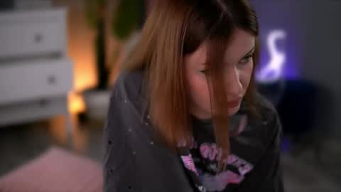 CrystalMo0n online show from 28, 3, 2026