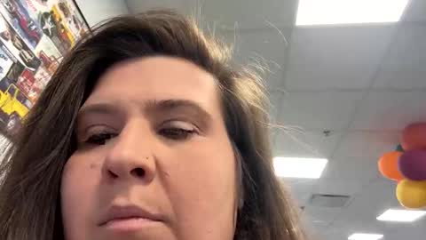 Snapshot of crystalspring chatting on 31, 10, 2025 crystalspring online show from 31, 10, 2025