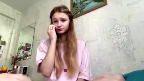 Snapshot of crystalstipp chatting on 15, 7, 2026 crystalstipp online show from 15, 7, 2026