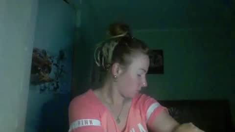 crystalvelvet online show from 27, 6, 2026