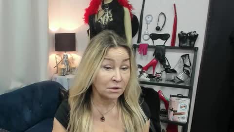 CrystalHotty online show from 24, 3, 2026