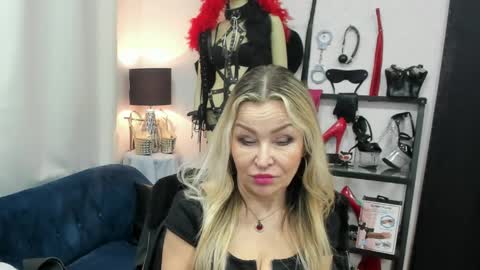 CrystalHotty online show from 31, 3, 2026