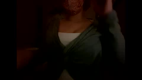 Snapshot of crystalyn777 chatting on 13, 9, 2025 crystalyn777 online show from 13, 9, 2025