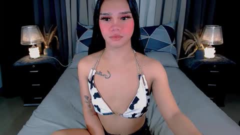 bea takashi  online show from 28, 9, 2025