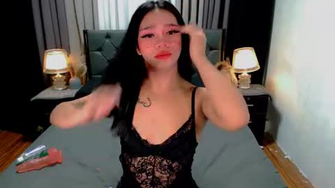 Snapshot of crytastal_lust1212 chatting on 12, 6, 2026 bea takashi online show from 12, 6, 2026