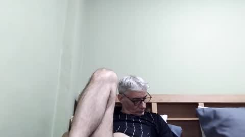 BIG UNCUT HARD COCK online show from 7, 1, 2026