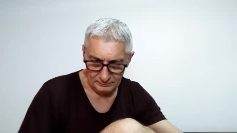 BIG UNCUT HARD COCK online show from 19, 4, 2026