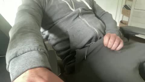cuckgriff23 online show from 1, 5, 2026