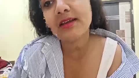 cuddlemuffins online show from 5, 4, 2026