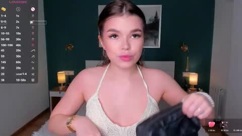 Snapshot of cuddles_jane chatting on 7, 3, 2026 Silvia online show from 7, 3, 2026