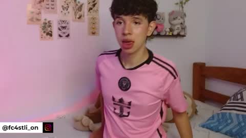 Cuddly online show from 16, 4, 2026