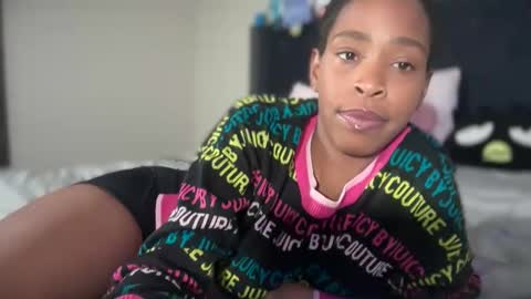 cum2charmxx online show from 19, 1, 2026