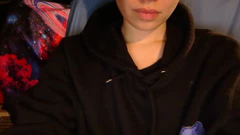 Snapshot of cum4angela chatting on 29, 10, 2025 Angela online show from 29, 10, 2025