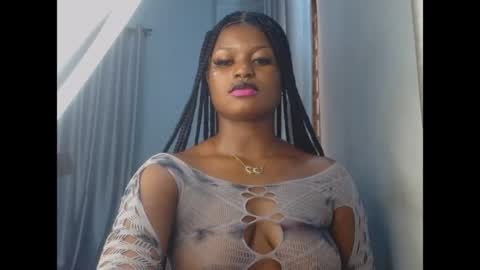 Snapshot of cum_ebony_petitxx chatting on 6, 7, 2026 cath online show from 6, 7, 2026
