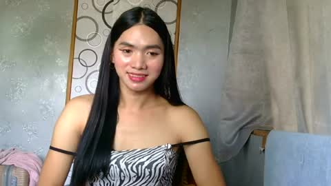 Snapshot of cum_ladyxx chatting on 19, 7, 2026 cum_ladyxx online show from 19, 7, 2026