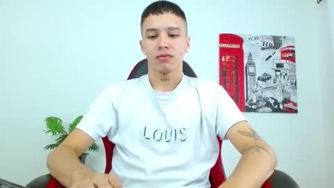 cumandres online show from 1, 12, 2025