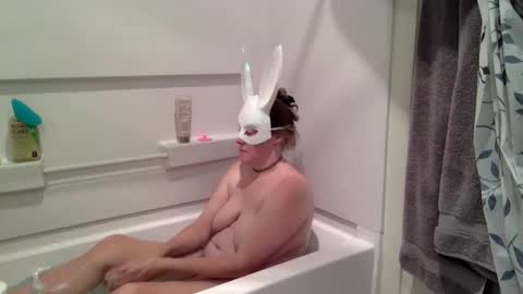 CumDumpSlut online show from 16, 3, 2026