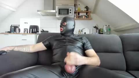Snapshot of cumeatingboy88 chatting on 1, 2, 2025 MaskedMasturbator online show from 1, 2, 2025