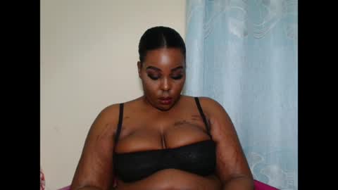 Snapshot of cumfordaddy111 chatting on 23, 7, 2026 Sweet mona online show from 23, 7, 2026