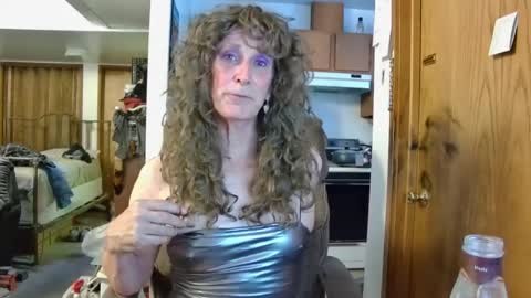 Snapshot of cumfornikki chatting on 25, 7, 2026 Nikki online show from 25, 7, 2026