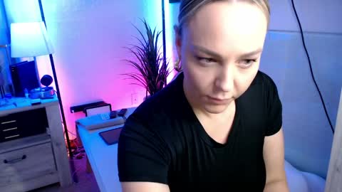 Snapshot of cumguzzlingskank chatting on 30, 3, 2026 cumguzzlingskank online show from 30, 3, 2026