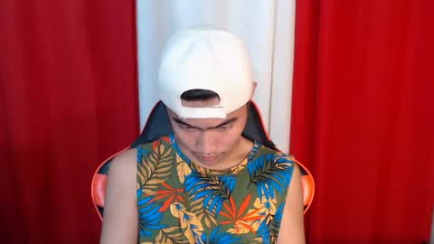 Snapshot of cumhavefun25 chatting on 8, 5, 2026 ask me online show from 8, 5, 2026