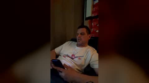 cummsalot425 online show from 15, 4, 2026