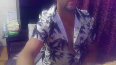 Snapshot of cumnridewa chatting on 10, 5, 2026 cumtowa online show from 10, 5, 2026