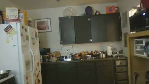 Snapshot of cumoncourtney chatting on 18, 12, 2024 i love to be held unconcious online show from 18, 12, 2024