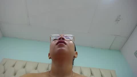 Cumontitsxxx online show from 17, 4, 2026