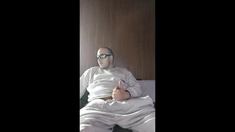 Snapshot of cumshotmaster11 chatting on 17, 5, 2026 cumshotmaster11 online show from 17, 5, 2026
